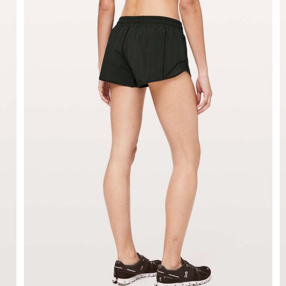 Lululemon Hotty Hot Short 14 Black - Picture 3 of 9